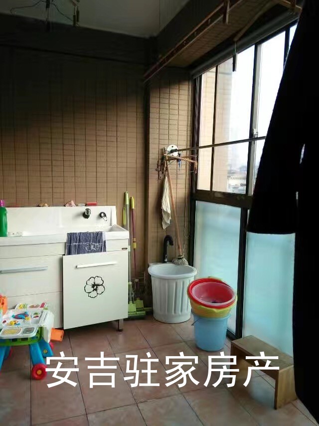 尚城公館精裝好房