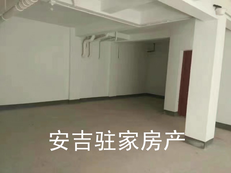安吉美頌廣場旁邊花樣溪城小區(qū)