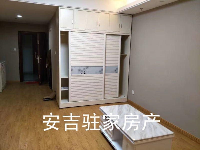 安吉寶樂迪樓上九州6號(hào)精裝單身公寓