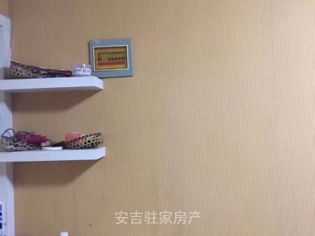 要投資的，要落戶的，看過來！市中心位置，一小學(xué)區(qū)房，單身公寓，電梯房，帶儲藏室，31萬包過戶。已租1350