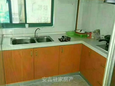 丹桂苑四樓單身公寓42平精裝修拎包入住39萬一口價接受公積金