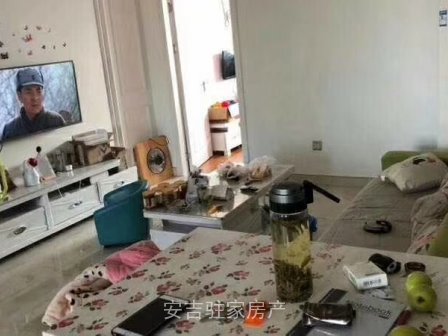 佳源廣場15樓111.4方，全新豪裝，只賣110萬。 